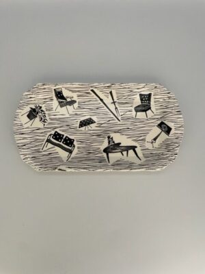Rare oblong Tray with 8 motifs, size 11" x 5.75" (28 x 14.5 cm), with earlier Homemaker Made in England backstamp.