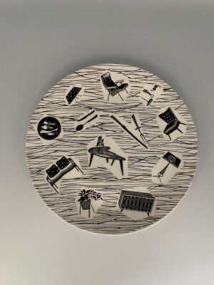 Plate (10" / 25.5 cm) with 12 motifs, with earlier Ridgway Potteries Homemaker backstamp.