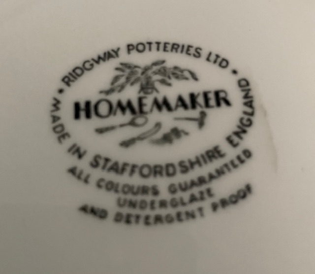 Homemaker Coffee Cup & Saucer - Image 3