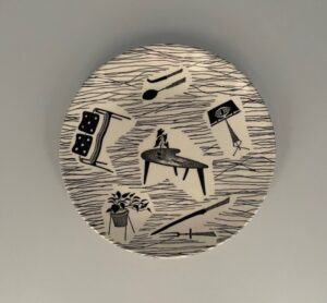 Plate (7" / 18 cm) with 6 motifs, with later Ridgway Potteries Homemaker backstamps.