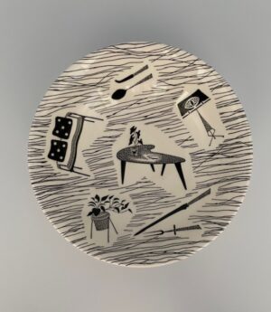 Oatmeal Bowl (shallow) with 6 motifs, size (6.25" / 16 cm) with Ridgway Potteries Ltd Homemaker backstamp.