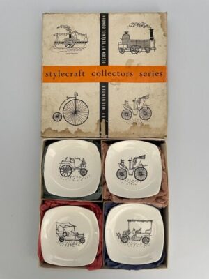 Midwinter Set of 4 Collectors Series Vintage Cars Trays