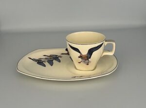 Midwinter Wild Geese TV Tray & Cup