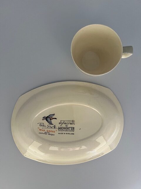 Midwinter Wild Geese TV Tray & Cup - Image 5