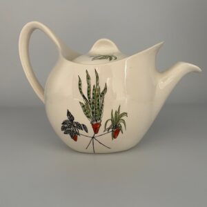 Midwinter Plant Life Tea Pot