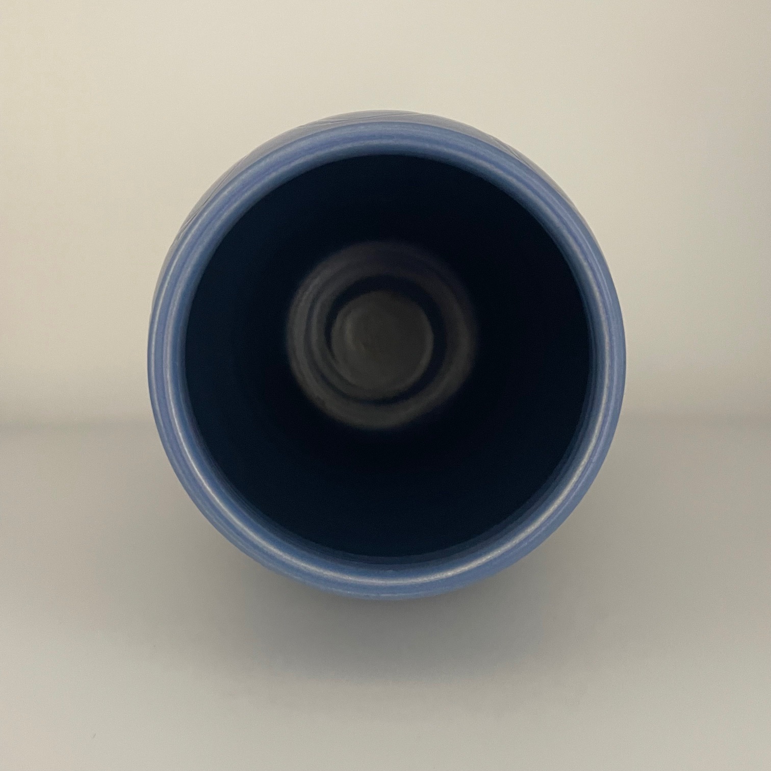 Susie Cooper Crown Works Studioware Vase pattern 528 c1932 - Image 4