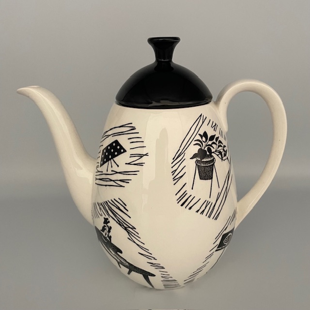 Homemaker Metro Shape Coffee Pot